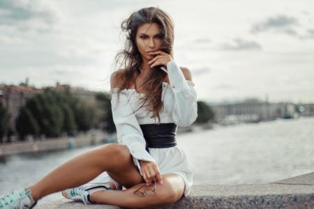 性愛技巧不僅僅是做愛姿勢，兩種方式分分鐘讓女人性高潮