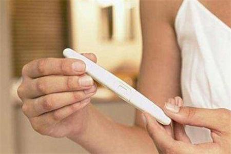 懷孕的初期癥狀，女人懷孕前不可忽視的三點