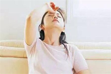 痔瘡的癥狀有哪些？女性患上痔瘡危害更大，這些方式可自查