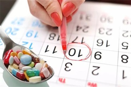 避孕藥什么時候吃有效?女性口服避孕藥的副作用需要注意哪些-易網健康<a href=http://www.xllyou.com/jkys/ target=_blank class=infotextkey>養生</a>網 避孕藥什么時候吃有效?女性口服避孕藥的副作用需要注意哪些