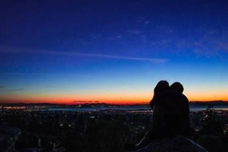 接吻的時候會有口臭嗎?接吻的時候心跳加速說明什么?-易網健康<a href=http://www.xllyou.com/jkys/ target=_blank class=infotextkey>養生</a>網 接吻的時候會有口臭嗎?接吻的時候心跳加速說明什么?