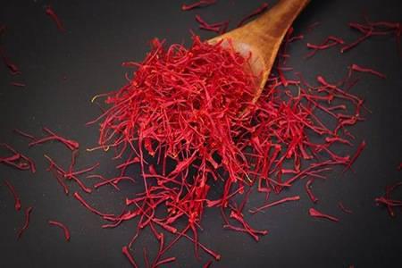 藏紅花的功效和作用 如何分辨真假藏紅花多少錢一克