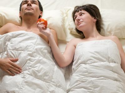 房事之前抱一抱 有效提高性愛質(zhì)量