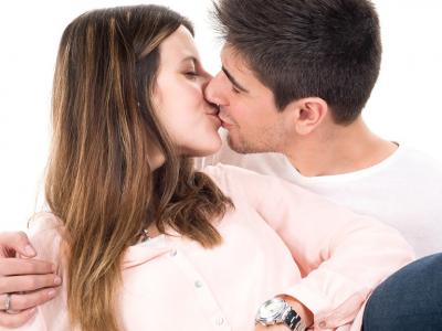 女人高潮的秘密姿勢   并攏雙腳尋求子宮的急速快感