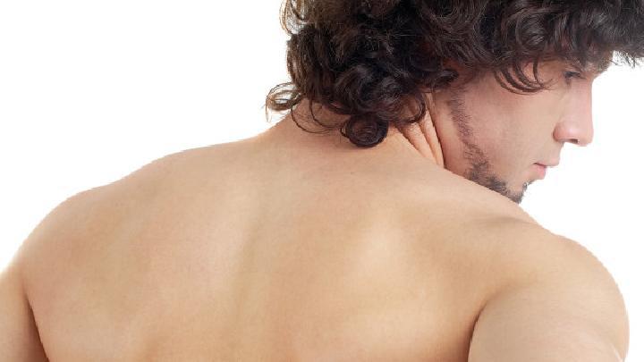 男性趴著睡容易導(dǎo)致遺精 男性遺精會(huì)造成三種危害