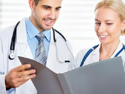 男人晚上睡覺遺精是怎么回事 男人晚上遺精是病還是正常的