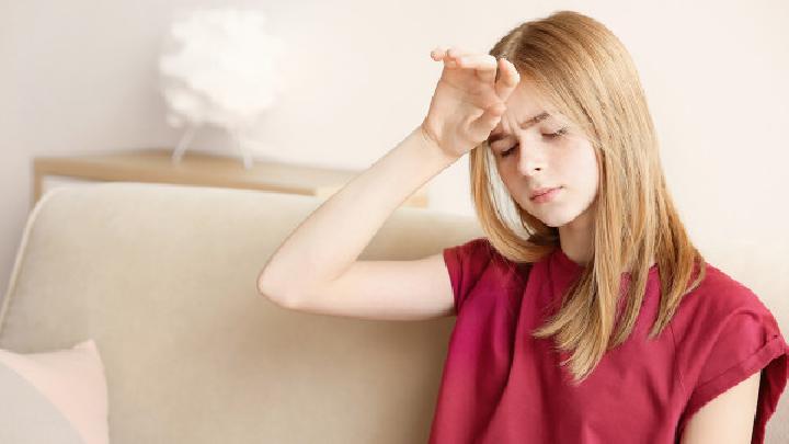 女性更年期的癥狀有哪些 女人出現(xiàn)8種癥狀說明更年期到了-易網(wǎng)<a href=http://www.xllyou.com/ target=_blank class=infotextkey>健康養(yǎng)生</a>網(wǎng) 女性更年期的癥狀有哪些 女人出現(xiàn)8種癥狀說明更年期到了