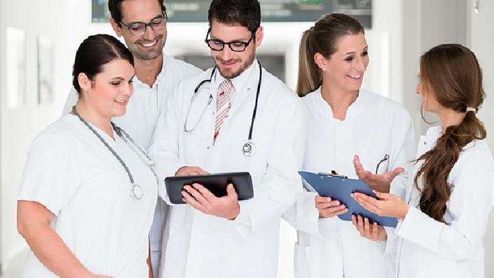 女性更年期的癥狀有哪些 女人出現(xiàn)8種癥狀說明更年期到了-易網(wǎng)健康養(yǎng)生網(wǎng) 女性更年期的癥狀有哪些 女人出現(xiàn)8種癥狀說明更年期到了