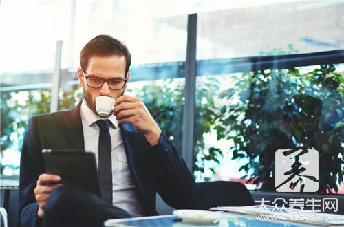 男人“痛苦”次數越多竟越健康 -易網健康<a href=http://www.xllyou.com/jkys/ target=_blank class=infotextkey>養生</a>網 男人“痛苦”次數越多竟越健康