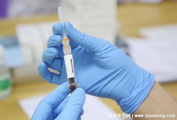 醫生朋友建議不打宮頸癌疫苗,超過45歲不必打(4種人群不宜接種)-易網健康<a href=http://www.xllyou.com/jkys/ target=_blank class=infotextkey>養生</a>網 醫生朋友建議不打宮頸癌疫苗,超過45歲不必打(4種人群不宜接種)