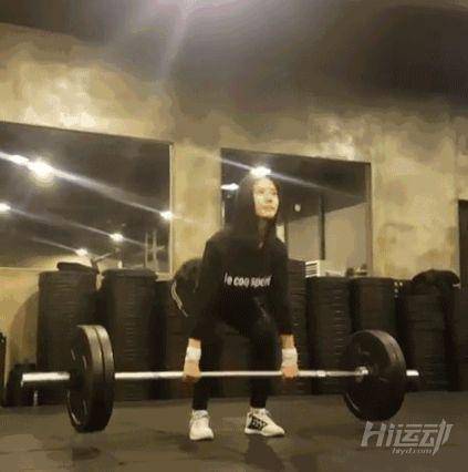 韓國健身女神從減肥到塑形，如今不僅有性感好身材還有超高專業(yè)性