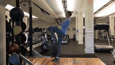 “第一千金”成3個(gè)娃的媽媽后身材更好了？40分鐘的健身真不簡(jiǎn)單