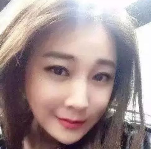 35歲中年肥的賈玲瘦身秘訣，是什么讓她瘦到錐子臉大眼睛？