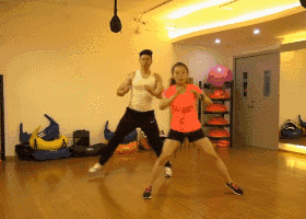 9個動作10分鐘暴汗燃脂！沒強度的減肥都是瞎扯淡