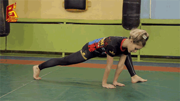 防止跑步肌肉腿！9個動作3分鐘跑完拉伸塑形美腿