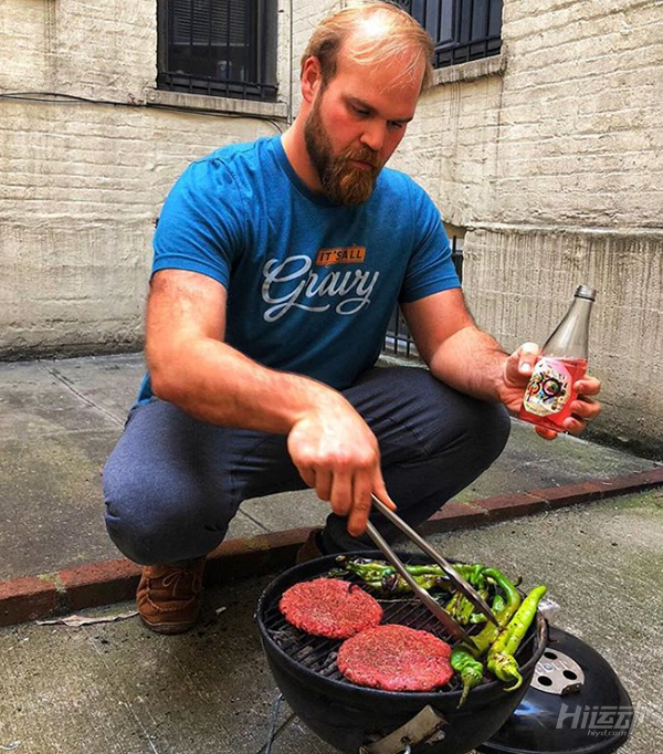 紐約大廚愛吃肉，減掉90斤分享5點(diǎn)減肥經(jīng)驗：原來我們都在舍本逐末