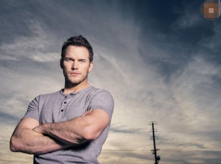 因肌肉太大被嫌棄的男星，網友稱他是好萊塢最忙的男星，沒有之一