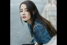 最紅小花旦迪麗熱巴秀性感身材，S身材不比宅男女神柳巖差