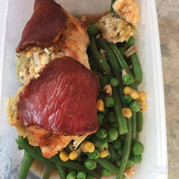 英國小職員2年減肥70斤成網紅！順便部門經理成了她男朋友