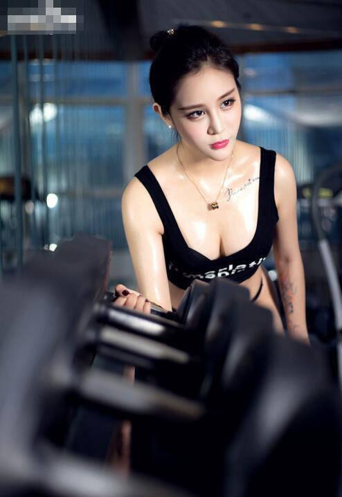 運動寶貝王一涵 煉出翹臀的秘密