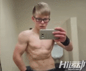 才17歲的小少年，居然把體脂率練只有5%