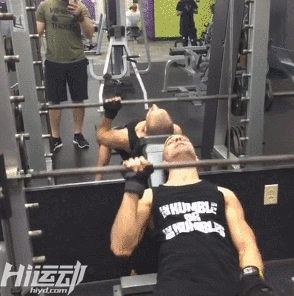 “我是殘疾人，但不是廢人！”腦癱健美3年贏(yíng)得6座獎(jiǎng)杯