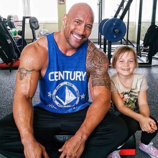 大塊頭有大智慧 巨石強森的健身歷程 大塊頭有大智慧 巨石強森的健身歷程