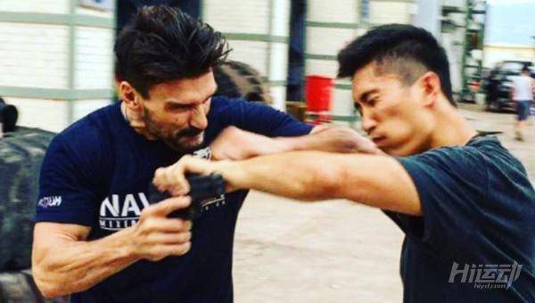 吳京的對手不簡單！50多歲這么能打，看他是如何健身的