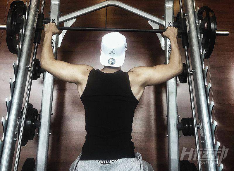 男神肌肉養成記 陳偉霆健身圖man爆