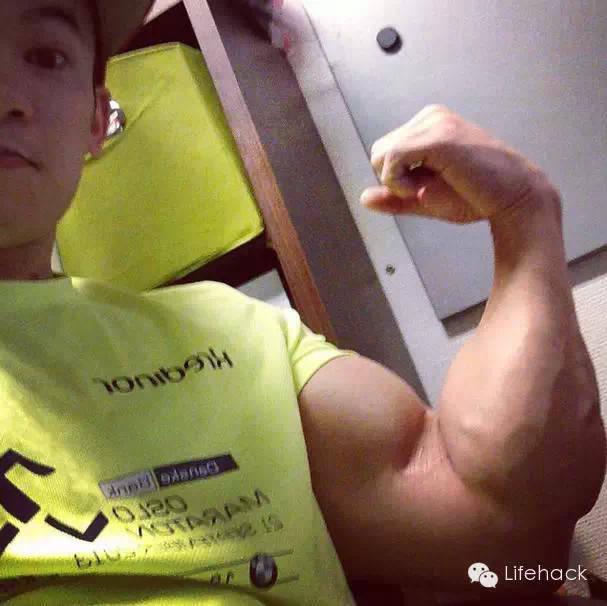 看了他的故事，你還有借口不健身嗎？