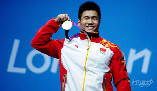 被國外媒體稱為“舉起世界的男人”！一次次刷新老外對力量的認知