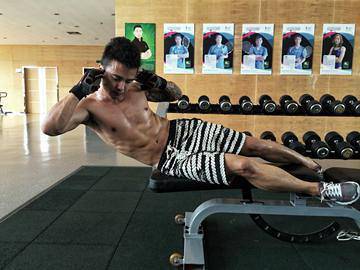 3個月肉圓變型男 詳細分享減肥增肌心得 3個月肉圓變型男 詳細分享減肥增肌心得