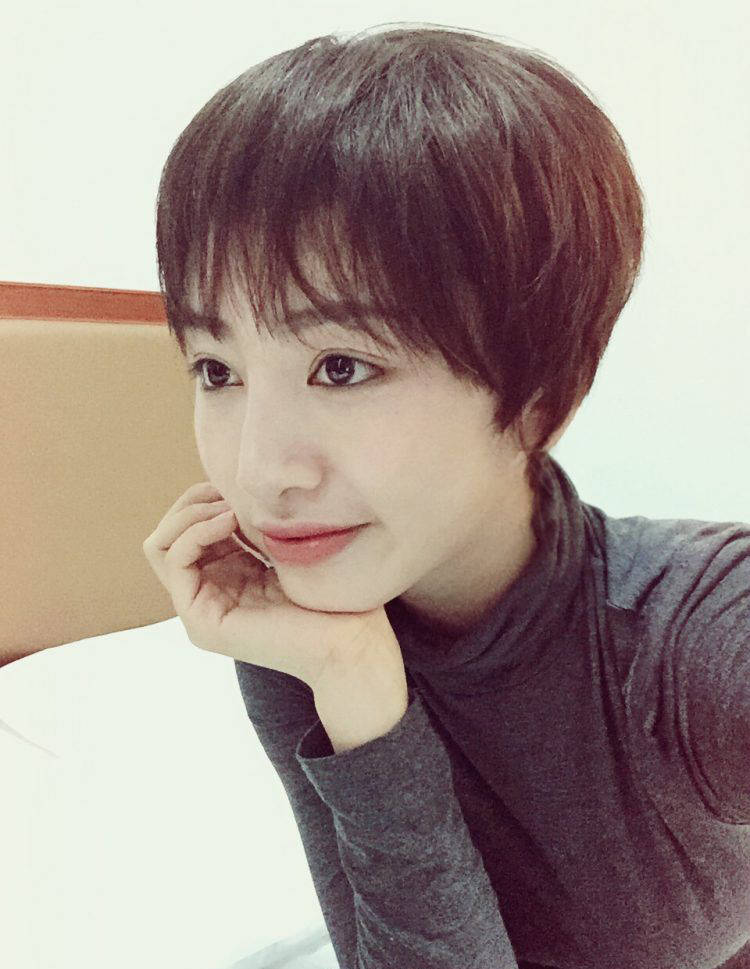 最美一字馬 藝術體操名將周捷套圖