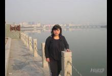 她不節(jié)食，3月怒減50斤，比整容還狠