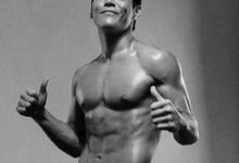 向華強(qiáng)兒子向佐從大胖子減肥型男故事