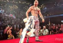 一個(gè)修理工靠女友養(yǎng)活幾年：苦練拳擊，冠軍金腰帶拿到手軟