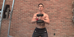 國外熱愛健身普通大眾女孩，如今擁有不輸模特的好身材