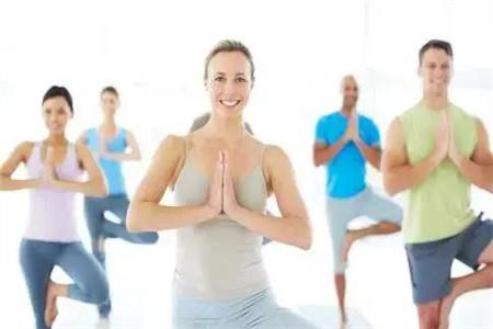 適合女性的瑜伽減肥動作，輕松減肥甩掉小肚腩