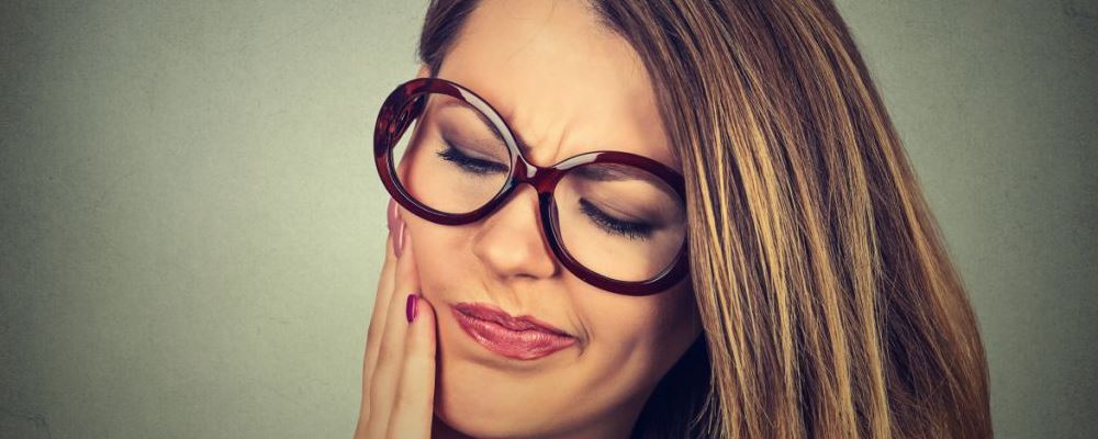 催吐減肥不是小事 這5種危害必知-易網健康養生網 催吐減肥不是小事 這5種危害必知