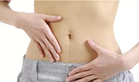 跳繩減肥需要注意這些(一天跳1000個(gè)跳繩瘦了)-易網(wǎng)健康<a href=http://www.xllyou.com/jkys/ target=_blank class=infotextkey>養(yǎng)生</a>網(wǎng) 跳繩減肥需要注意這些(一天跳1000個(gè)跳繩瘦了)