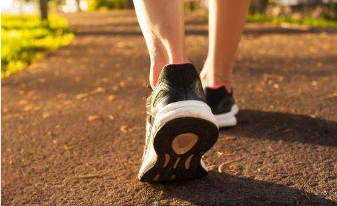 早上空腹跑步好不好