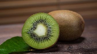 減肥妙招 改吃椰菜花飯,一個(gè)月內(nèi)減重5公斤-易網(wǎng)健康<a href=http://www.xllyou.com/jkys/ target=_blank class=infotextkey>養(yǎng)生</a>網(wǎng) 減肥妙招 改吃椰菜花飯,一個(gè)月內(nèi)減重5公斤