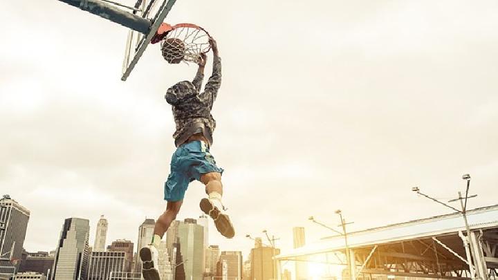 美容瘦身的九種蘆薈減肥食譜 可讓你1個(gè)月輕松<a href=http://www.xllyou.com/tags-減肥瘦身.html target=_blank class=infotextkey>健康減肥</a>8斤-易網(wǎng)健康<a href=http://www.xllyou.com/jkys/ target=_blank class=infotextkey>養(yǎng)生</a>網(wǎng) 美容瘦身的九種蘆薈減肥食譜 可讓你1個(gè)月輕松健康減肥8斤