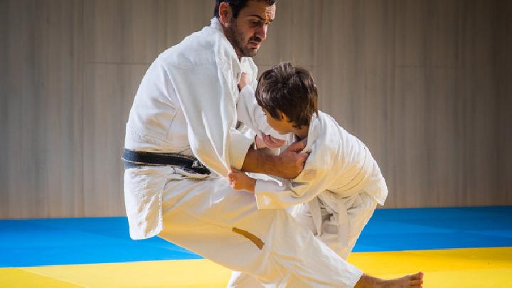 哪些減肥方法瘦身效果最好 4個健康飲食減肥法讓你再瘦一點-易網(wǎng)健康養(yǎng)生網(wǎng) 哪些減肥方法瘦身效果最好 4個健康飲食減肥法讓你再瘦一點