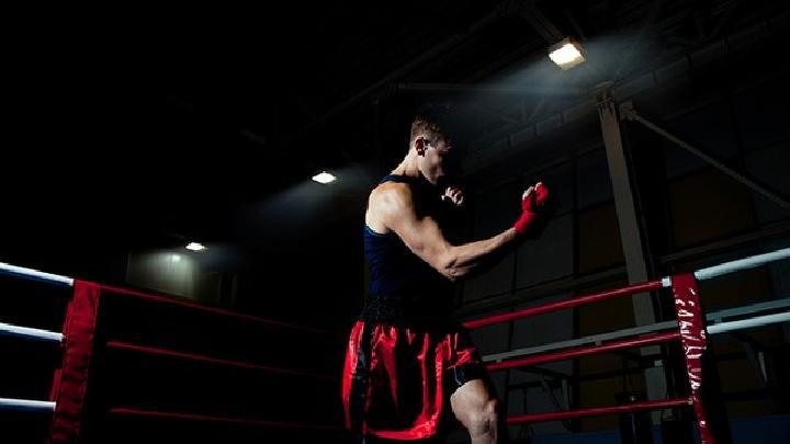 春天如何才能快速減肥? 9項減肥飲食的原則及小技巧-易網健康<a href=http://www.xllyou.com/jkys/ target=_blank class=infotextkey>養生</a>網 春天如何才能快速減肥? 9項減肥飲食的原則及小技巧