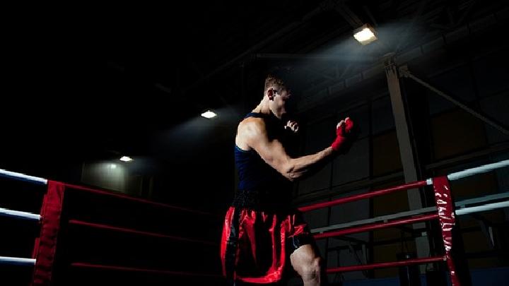 春天如何才能快速減肥? 9項減肥飲食的原則及小技巧-易網<a href=http://www.xllyou.com/ target=_blank class=infotextkey>健康養生</a>網 春天如何才能快速減肥? 9項減肥飲食的原則及小技巧