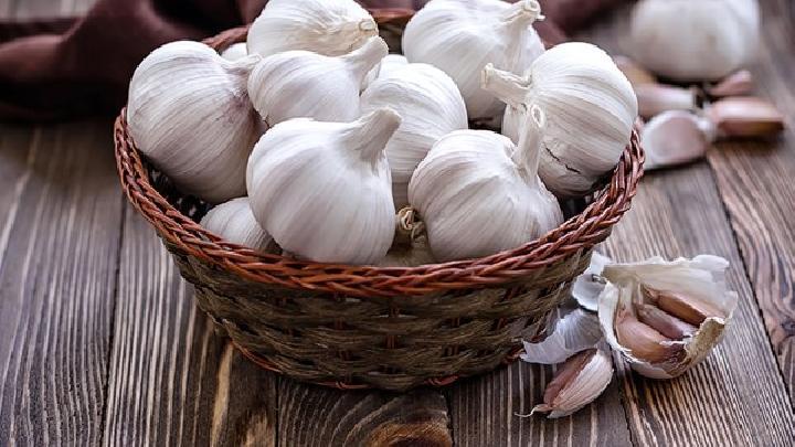 減肥吃什么好?哪些食物有助于減肥?-易網(wǎng)<a href=http://www.xllyou.com/ target=_blank class=infotextkey>健康養(yǎng)生</a>網(wǎng) 減肥吃什么好?哪些食物有助于減肥?