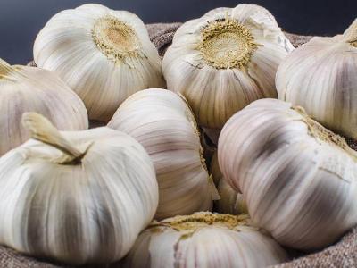 ?蜂蜜香蕉減肥管用嗎??蜂蜜香蕉減肥法怎么樣?