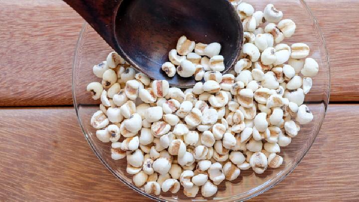 晚餐吃西紅柿減肥嗎?晚餐吃西紅柿有哪些好處?-易網<a href=http://www.xllyou.com/ target=_blank class=infotextkey>健康養生</a>網 晚餐吃西紅柿減肥嗎?晚餐吃西紅柿有哪些好處?