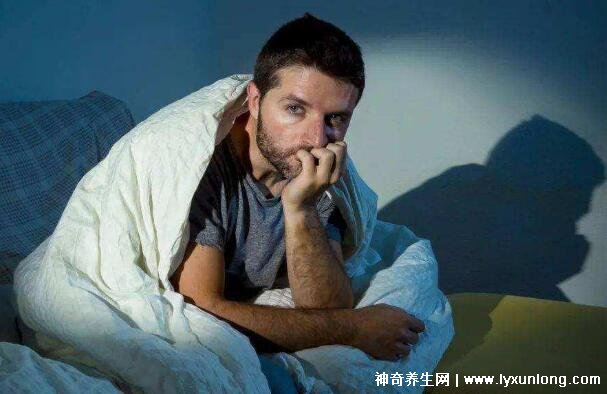 失眠最怕三種運動,跑步治好了我的嚴重失眠(有氧運動/瑜伽)-易網健康<a href=http://www.xllyou.com/jkys/ target=_blank class=infotextkey>養生</a>網 失眠最怕三種運動,跑步治好了我的嚴重失眠(有氧運動/瑜伽)